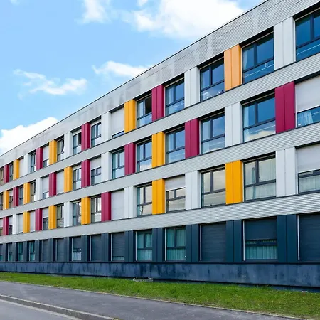 Apartment 03 - Le Lokup - Wifi - Proche Tram